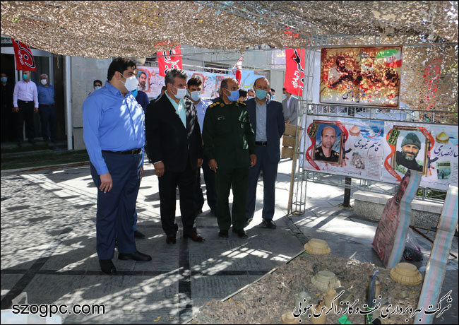 برپایی نمایشگاه عکس شهدا به استقبال هفته دفاع مقدس 3