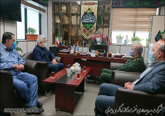 دیدار فرمانده سپاه ناحیه ثارالله شیراز با مدیرعامل نفت و گاز زاگرس جنوبی در اولین روز از هفته دفاع مقدس