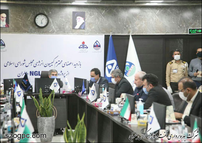 بازدید اعضاء کمیسیون انرژی مجلس شورای اسلامی از پروژه های نفتی و گازی غرب کشور 14