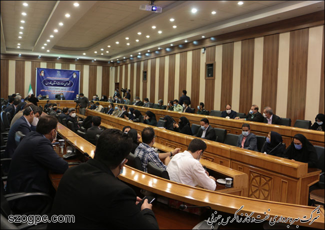 امضای تفاهم نامه همکاری نفت و گاز زاگرس جنوبی و اداره کل آموزش فنی و حرفه‌ای استان فارس 8