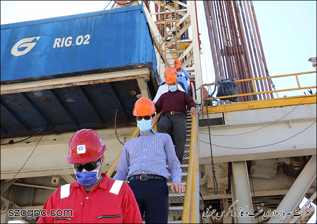 بازدید دستیار وزیر نفت از منطقه عملیاتی سروستان و سعادت آباد 12