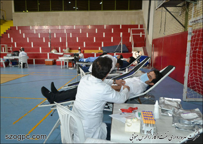 کارکنان منطقه عملیاتی آغار و دالان۶۳ هزار سی سی خون، به نیازمندان اهدا کردند 5