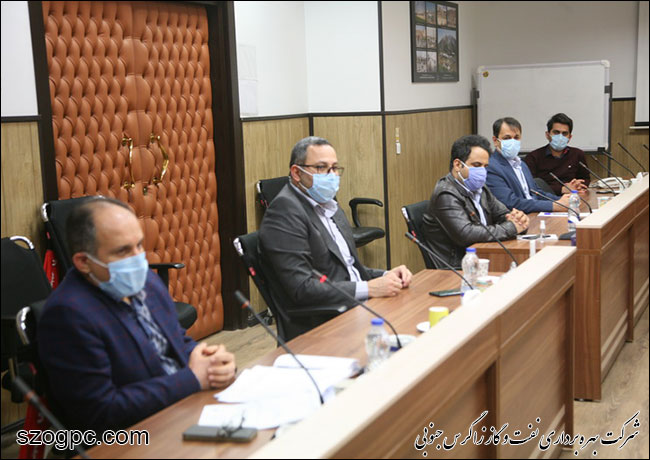 جلسه کارگروه مقابله با بیماری کرونا در شرکت نفت مناطق مرکزی ایران 5