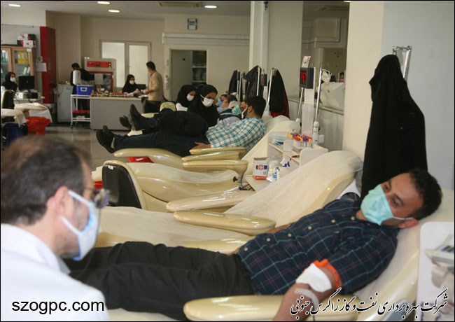اهدا خون جمعی از کارکنان شرکت نفت مناطق مرکزی ایران 2