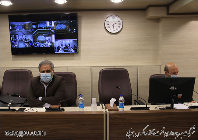 نشست فرماندهان و اعضاء شورای پایگاه مقاومت بسیج با مدیرعامل شرکت بهره‌برداری نفت و گاز زاگرس جنوبی 9