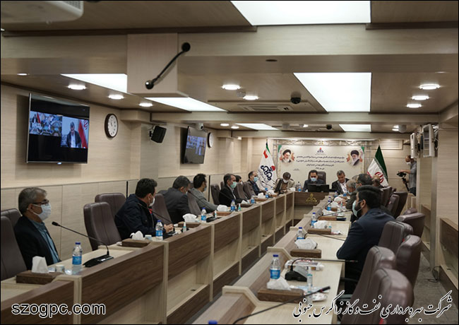 آیین تکریم و معارفه مدیرعامل شرکت بهره‌برداری نفت و گاز زاگرس جنوبی برگزار شد 8