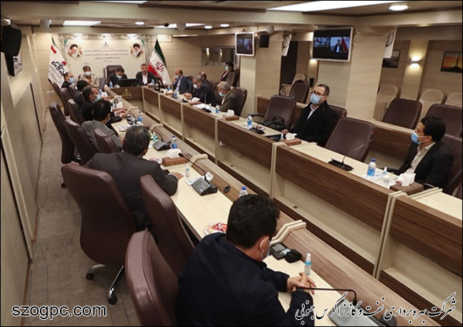 آیین تکریم و معارفه مدیرعامل شرکت بهره‌برداری نفت و گاز زاگرس جنوبی برگزار شد 16