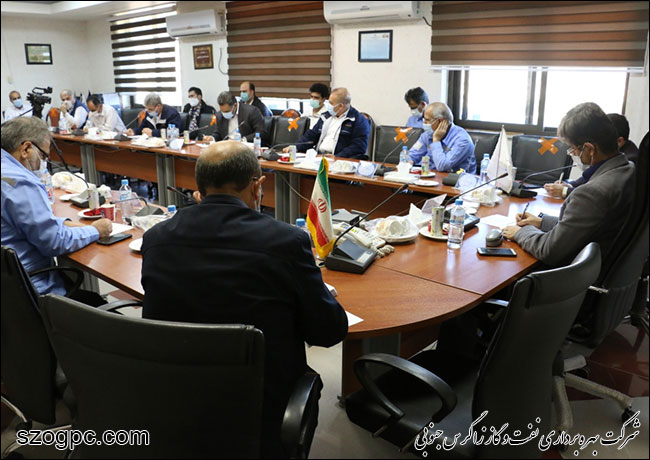 بازدید مدیرعامل نفت و گاز زاگرس جنوبی از منطقه عملیاتی نار و کنگان 7