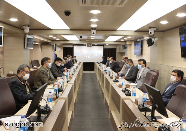 اولین جلسه هم‌اندیشی که به همین منظور و با محوریت بازنگری فرآیندها در حوزه برگزاری مناقصات 5