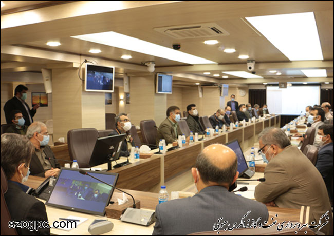 اولین جلسه هم‌اندیشی که به همین منظور و با محوریت بازنگری فرآیندها در حوزه برگزاری مناقصات 6