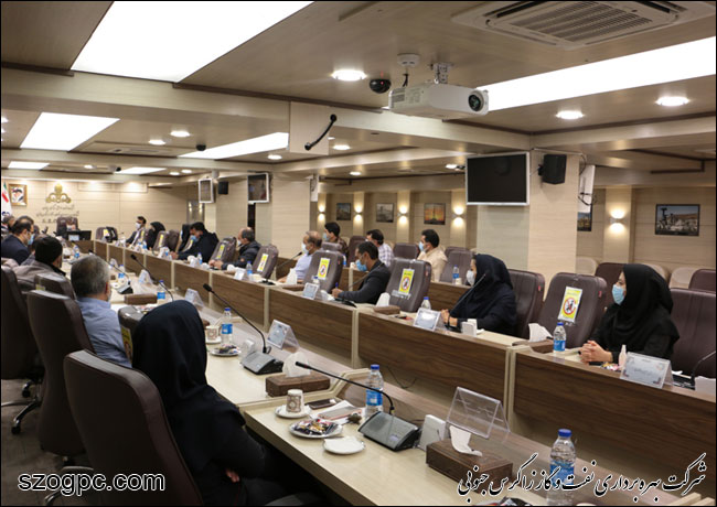 نشست هم اندیشی با کارکنان اداره تدارکات کالا این شرکت 5