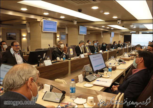 در نشستی هم اندیشی اداره مهندسی و ساختمان شرکت بهره‌برداری نفت و گاز زاگرس جنوبی 4