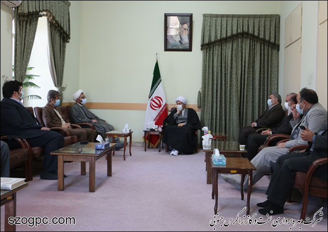 دیدار مدیرعامل زاگرس جنوبی با نماینده ولی فقیه در استان فارس و امام جمعه شیراز 1