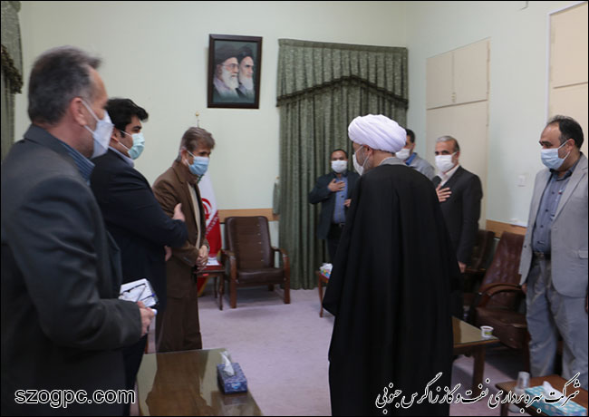دیدار مدیرعامل زاگرس جنوبی با نماینده ولی فقیه در استان فارس و امام جمعه شیراز 3