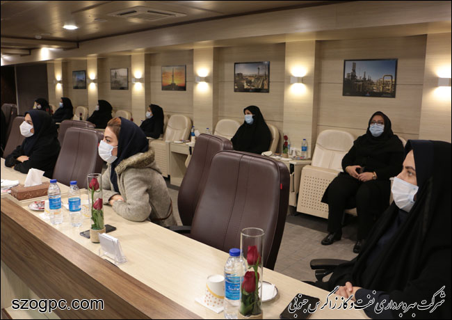 تجلیل از بانوان شاغل در نفت و گاز زاگرس جنوبی به مناسبت روز زن 11