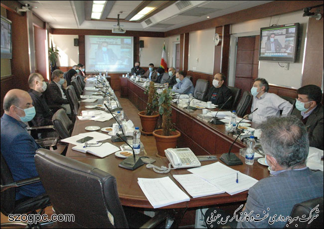 جلسه پیش بینی بهره دهی چاههای شرکت نفت مناطق مرکزی ایران / غرب 9