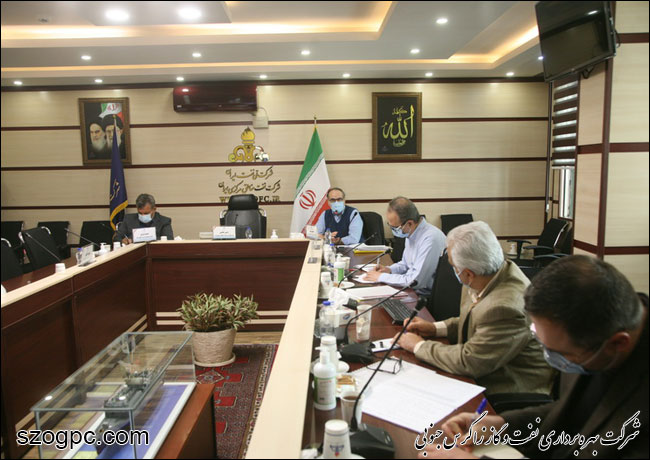 جلسه پیش بینی بهره دهی چاههای شرکت نفت مناطق مرکزی ایران / شرق و سراجه قم 3