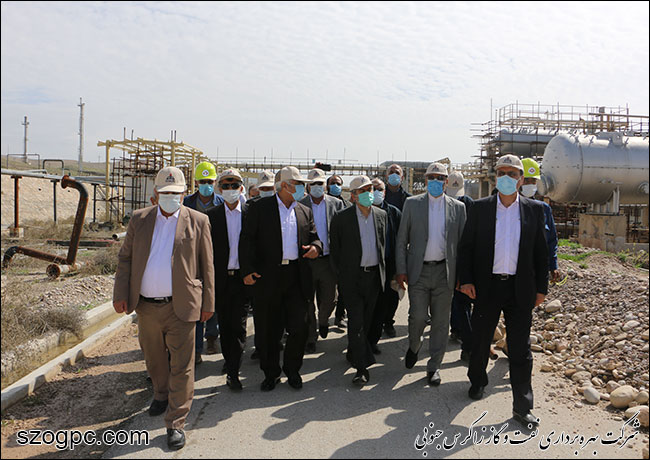بازدید رئیس کمیسیون انرژی مجلس شورای اسلامی از پروژه طرح توسعه میدان نفتی خشت