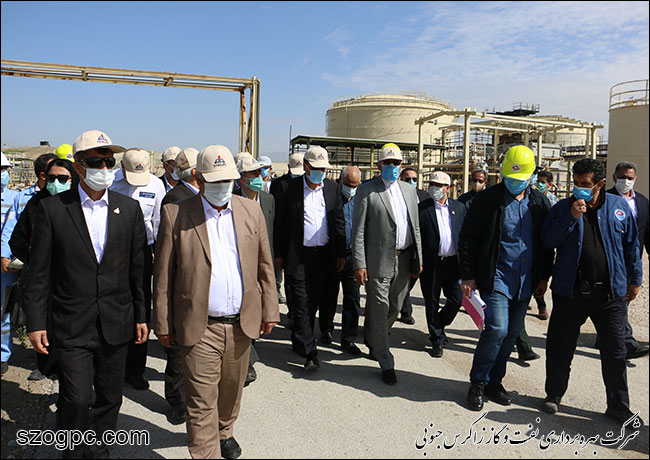 بازدید رئیس کمسیون انرژی مجلس شورای اسلامی از پروژه طرح توسعه میدان نفتی خشت 4