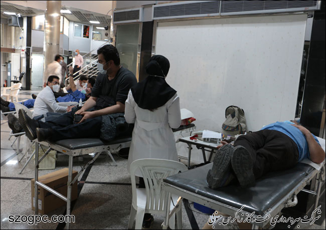 کارکنان نفت و گاز زاگرس جنوبی ۴۰ هزار سی‌سی خون به نیازمندان اهدا کردند 3