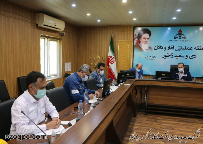 رئیس اچ‌اس‌یی شرکت نفت مناطق مرکزی ایران از مناطق عملیاتی زاگرس جنوبی بازدید کرد 9