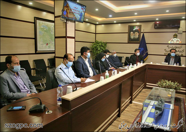 آیین تجلیل از کارمندان نمونه صنعت نفت در شرکت نفت مناطق مرکزی ایران 5