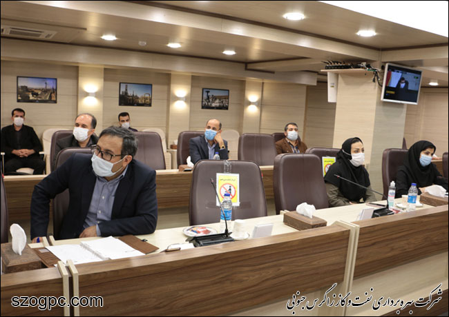 نشست هم اندیشی مدیرعامل با کارکنان مدیریت امور مالی زاگرس جنوبی 4