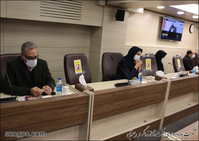 نشست هم اندیشی مدیرعامل با کارکنان مدیریت امور مالی زاگرس جنوبی 13