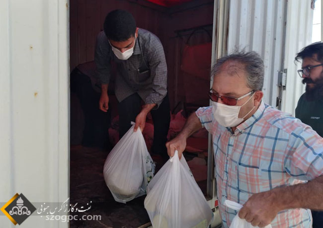 توزیع ۳۰۰ بسته معیشتی توسط بسیج شرکت نفت مناطق مرکزی ایران 8