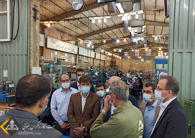 بازدید مدیرعامل زاگرس جنوبی از شرکت های سازنده تجهیزات صنعت نفت در منطقه ویژه اقتصادی شیراز 9