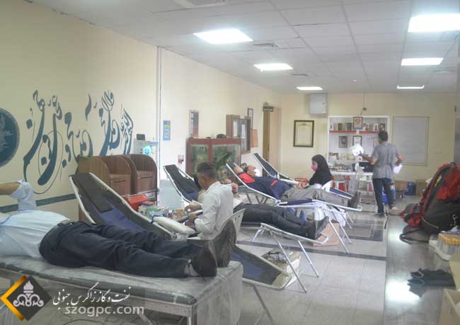 کارکنان زاگرس جنوبی در آستانه دهه ولایت 30 هزار سی سی خون اهدا کردند 3