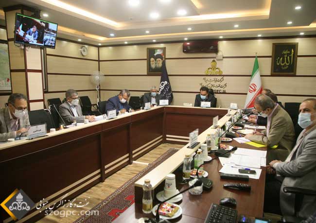 جلسه پیش بینی بهره دهی چاههای شرکت نفت مناطق مرکزی ایران / غرب 16