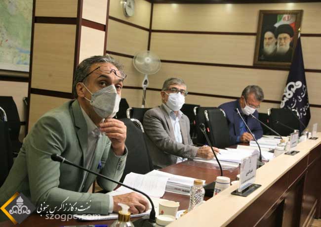 جلسه پیش بینی بهره دهی چاههای شرکت نفت مناطق مرکزی ایران / شرق 9