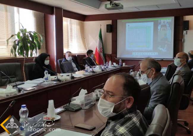 جلسه پیش بینی بهره دهی چاههای شرکت نفت مناطق مرکزی ایران / شرق 18