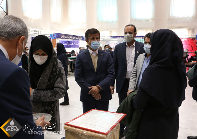 بازدید مدیرعامل شرکت زاگرس جنوبی از نمایشگاه استانی هفته پژوهش 3