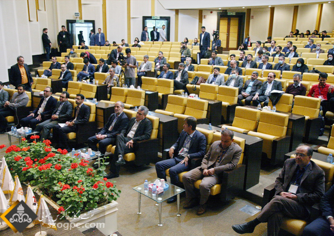 گزارش تصویری؛ حضور مدیرعامل و مدیران ارشد نفت مرکزی در کنفرانس ملی افزایش بهره دهی چاه های نفت و گاز