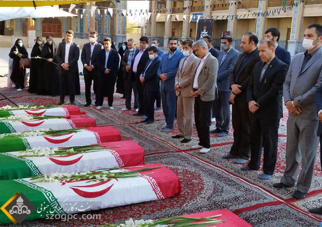 هفته بسیج در زاگرس جنوبی با غبارروبی محل شهادت شهیدان حادثه تروریستی در حرم مطهر شاه‌چراغ(ع) آغاز شد