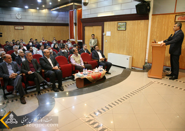 گزارش تصویری نشست صمیمی مدیرعامل شرکت نفت مناطق مرکزی ایران با کارکنان اداره پژوهش بمناسبت گرامیداشت هفته پژوهش