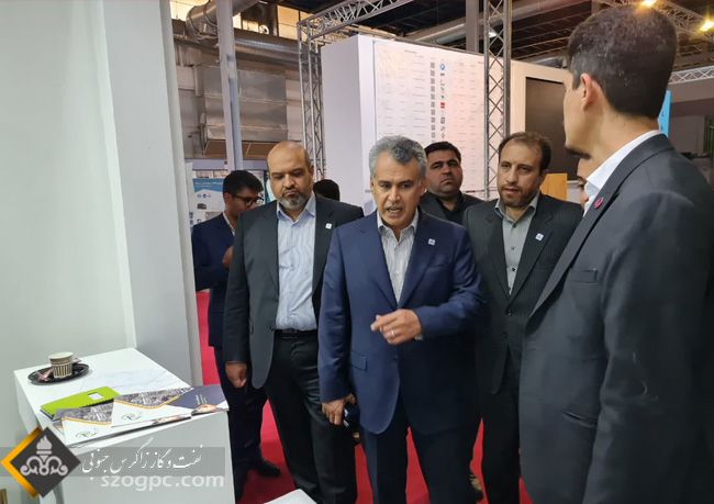 گزارش تصویری؛ بازدید مدیرعامل نفت مناطق مرکزی ایران از غرفه های سازندگان تجهیزات در نمایشگاه نفت