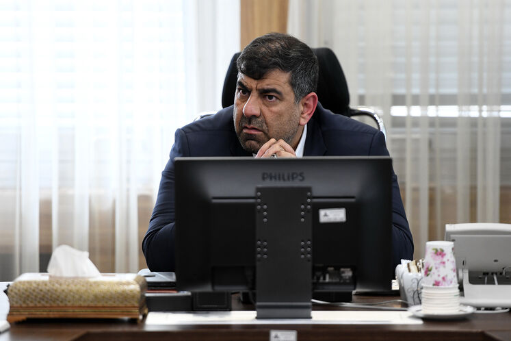 بررسی سازوکار بار مالی نفت‌کارت در قراردادهای کارکنان پیمانکاری