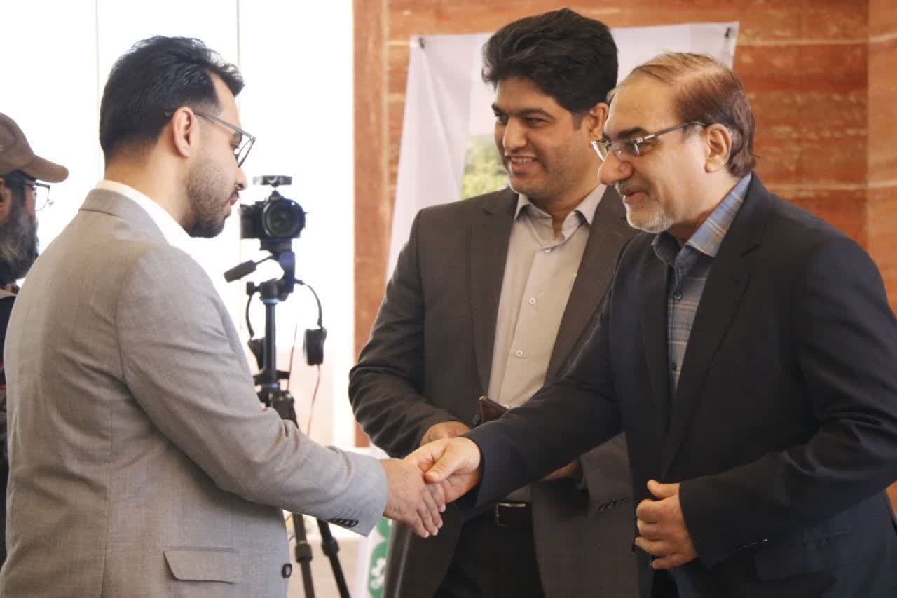 رویداد ملی سیاست گذاری تحول فارس با حضور  مسئولین کشوری و استانی در شیراز برگزار شد