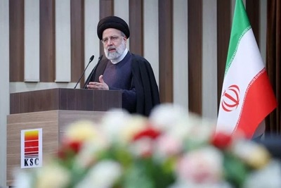 قدردانی رئیس‌جمهوری از وزیر نفت و مدیرعامل شرکت ملی نفت ایران در پیشبرد طرح‌های جمع‌آوری گازهای مشعل