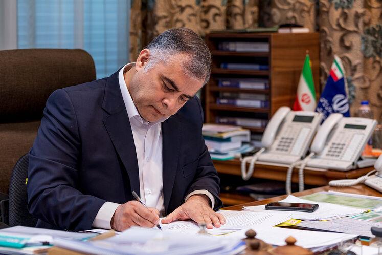 در تکریم از ملتی که هر فتحی را میسر می‌سازد