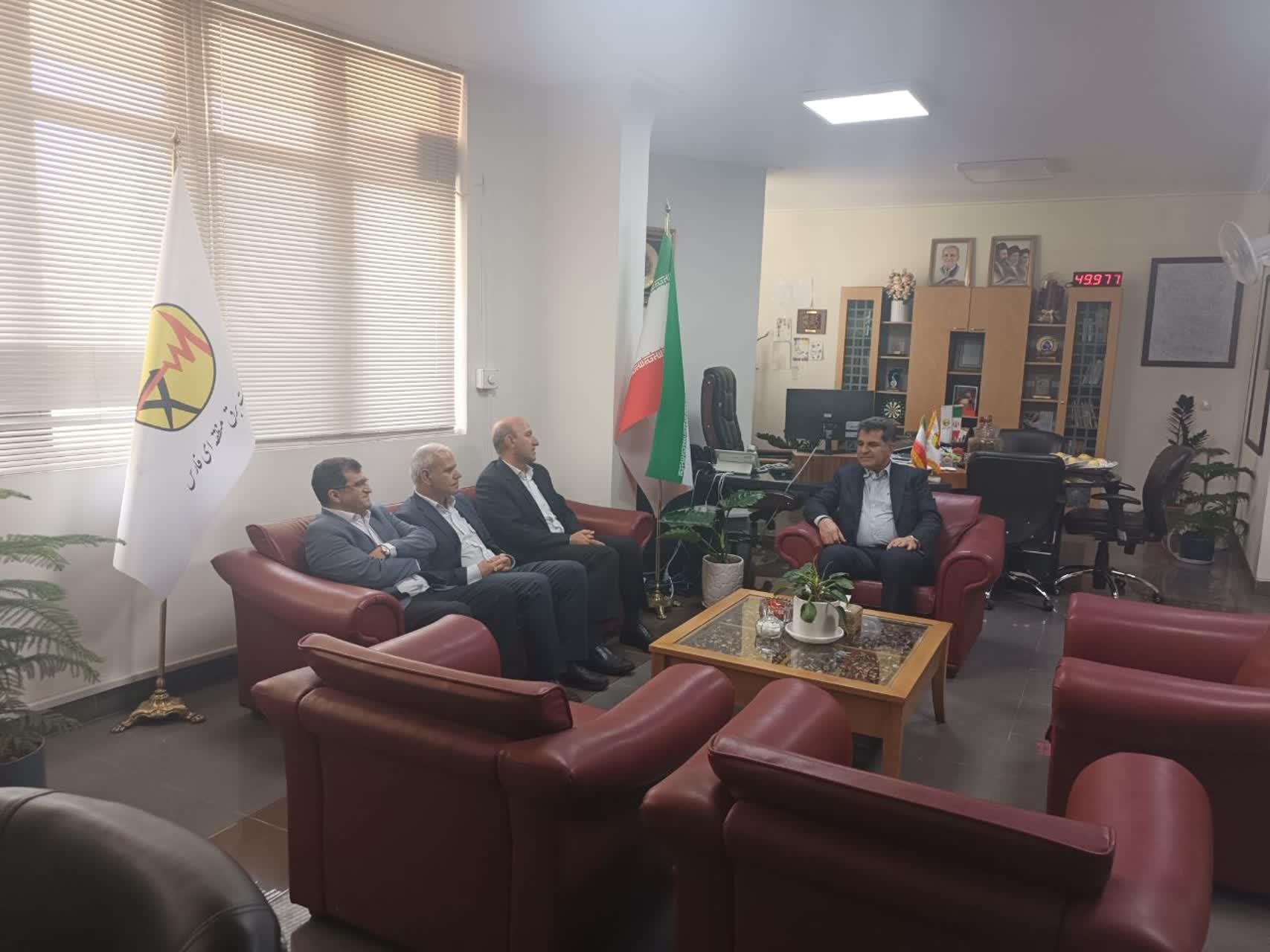 نشست مدیران عامل شرکت بهره برداری نفت و گاز زاگرس جنوبی و برق منطقه ای فارس 1