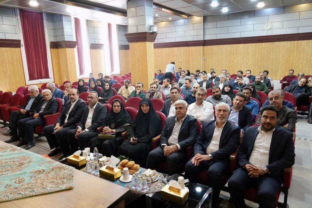 برگزاری آیین نکوداشت پیوند و رویش در شرکت نفت مناطق مرکزی ایران