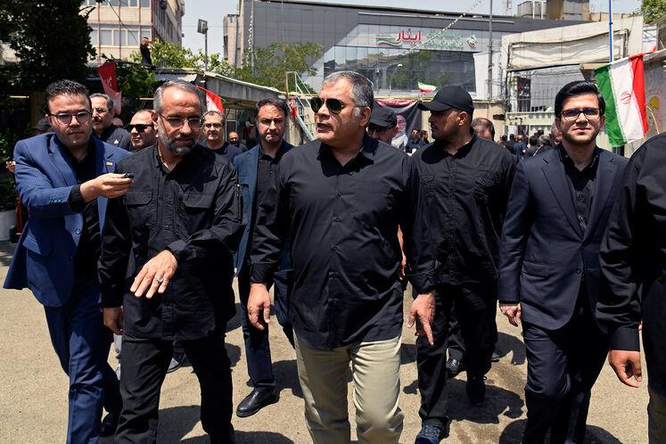 حضور وزیر نفت در موکب شهدای نفت