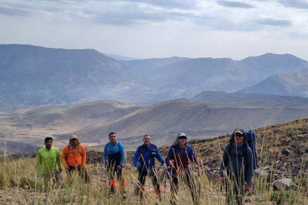 صعود پرسنل شرکت بهره‌برداری نفت و گاز زاگرس جنوبی به قله دماوند 4