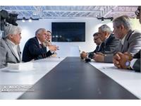 رایزنی نفتی مدیرعامل شرکت ملی نفت ایران با رایزن اقتصادی روسیه در حاشیه نمایشگاه 2