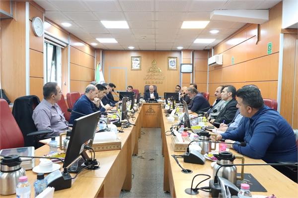 جلسه ای با حضور مدیر عامل و روسای خدمات پشتیبانی مناطق عملیاتی 4