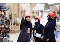 بازدید جمعی از بانوان متخصص از مناطق عملیاتی شرکت بهره برداری نفت و گاز زاگرس جنوبی 14